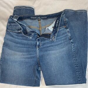 American Eagle Stretch Mom Jean